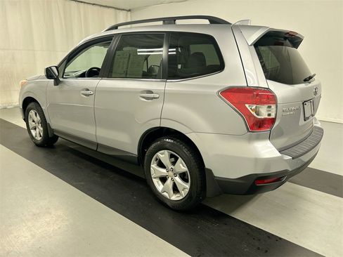 Used 2016 Subaru Forester 2.5i Limited image 6