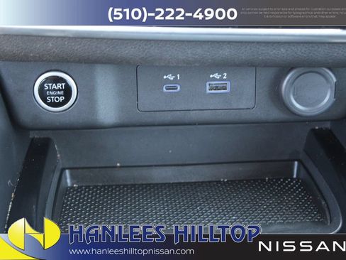 Used 2023 Nissan Rogue SL w/ SL Premium Package AWD/4WD image 25