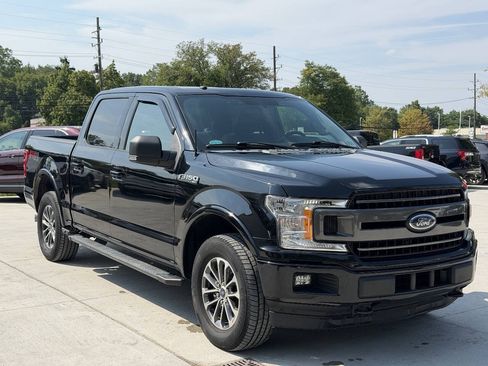 Used 2018 Ford F150 XLT w/ Equipment Group 301A Mid AWD/4WD image 4