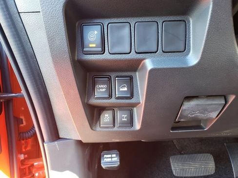 New 2025 Nissan Frontier PRO-4X w/ Interior Protection Package image 18