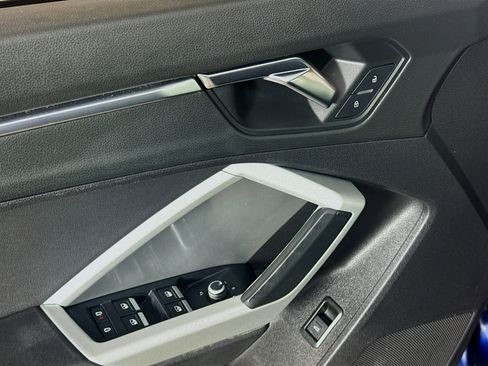 Used 2021 Audi Q3 2.0T Premium w/ Convenience Package image 24