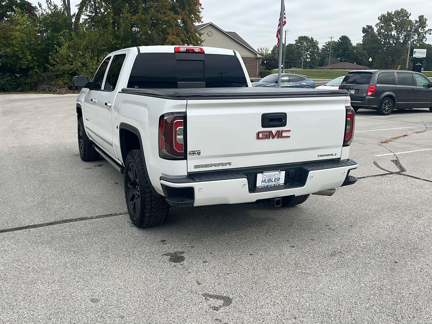 Used 2016 GMC Sierra 1500 Denali AWD/4WD image 3