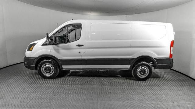 Used 2022 Ford Transit 250 Low Roof RWD image 3