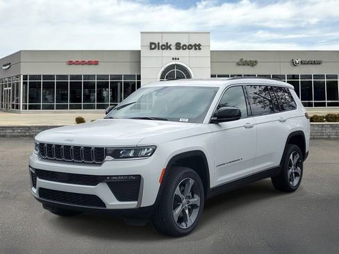 New 2026 Jeep Grand Cherokee L Limited AWD/4WD image 2