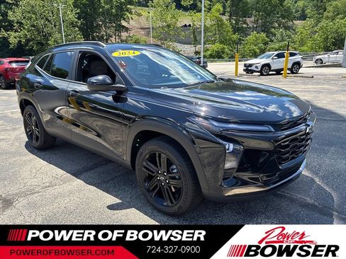 Certified 2024 Chevrolet Trax ACTIV w/ Driver Confidence Package FWD image 7