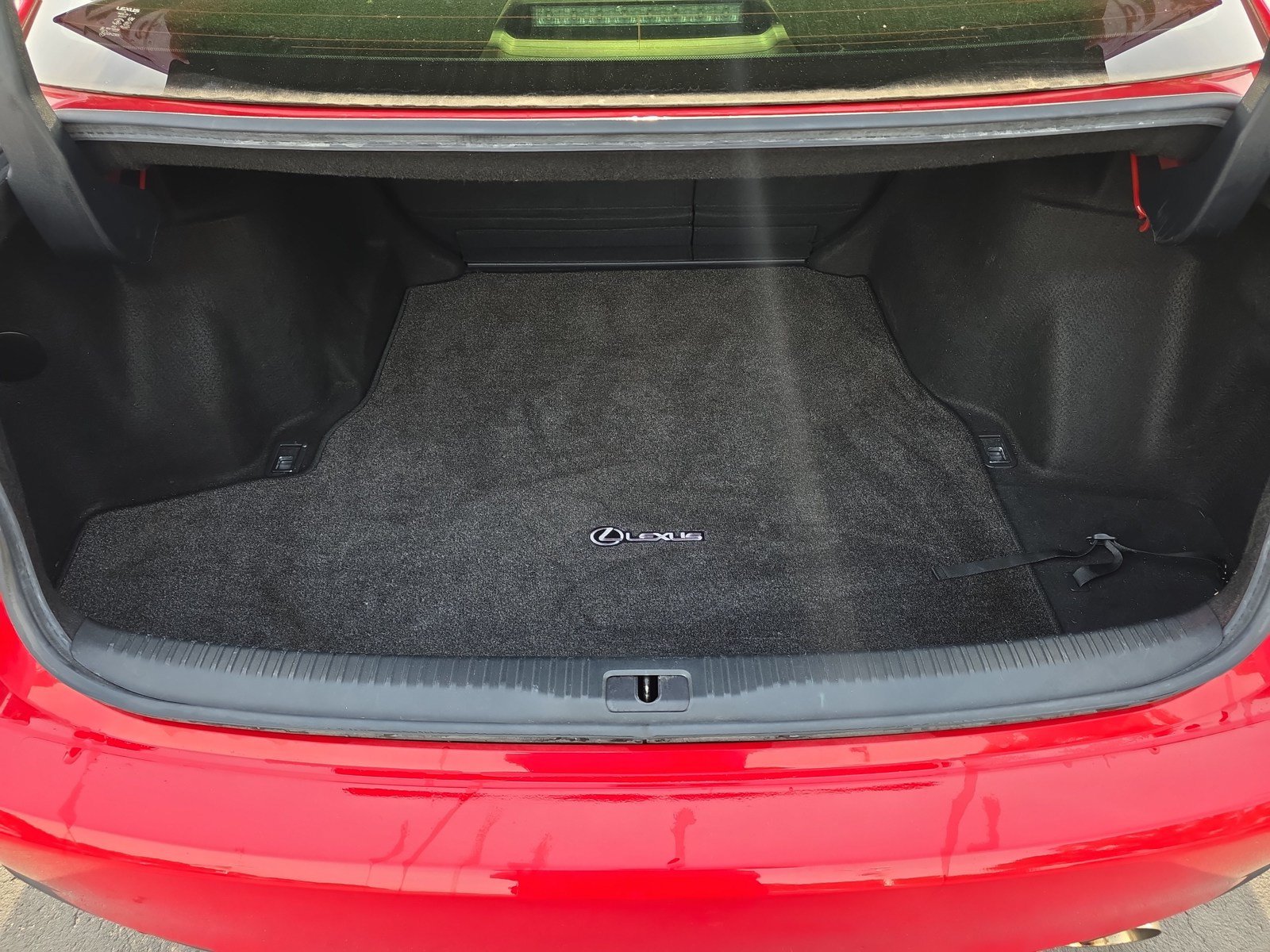 Used 2019 Lexus IS 300 w/ Accessory Package 2 RWD image 6