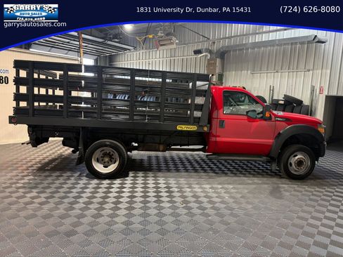 Used 2014 Ford F550 2WD Regular Cab Super Duty image 4