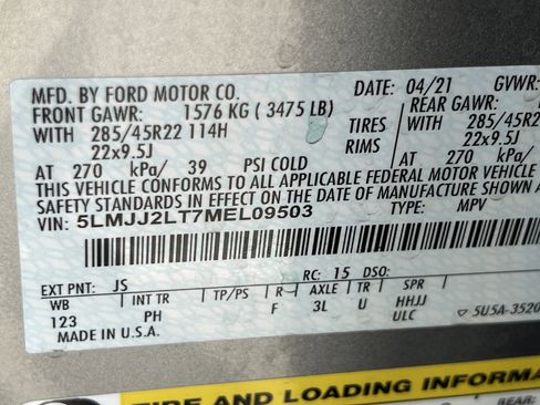 Used 2021 Lincoln Navigator Reserve image 15