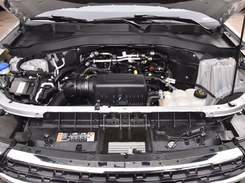 Used 2023 Ford Explorer XLT w/ Equipment Group 202A image 38