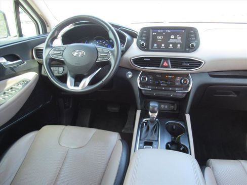 Used 2020 Hyundai Santa Fe SEL w/ Convenience + Premium Package image 12