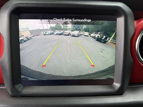 Used 2020 Jeep Wrangler Unlimited Rubicon AWD/4WD image 24