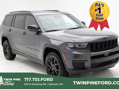 Used 2024 Jeep Grand Cherokee L Laredo