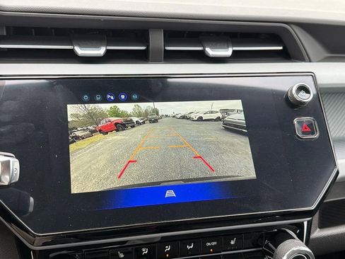 New 2027 Chevrolet Bolt LT w/ Comfort Package FWD image 24