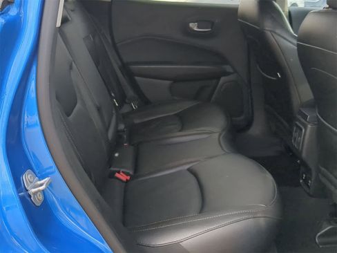 Certified 2021 Jeep Compass Limited image 27