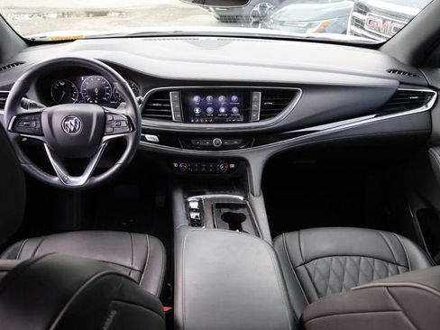 Used 2024 Buick Enclave Avenir w/ Avenir Technology Package AWD/4WD image 16