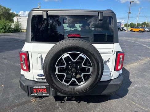 Used 2023 Ford Bronco Outer Banks AWD/4WD image 4