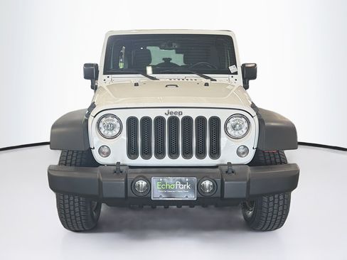 Used 2017 Jeep Wrangler Unlimited Sport w/ Quick Order Package 24S AWD/4WD image 2