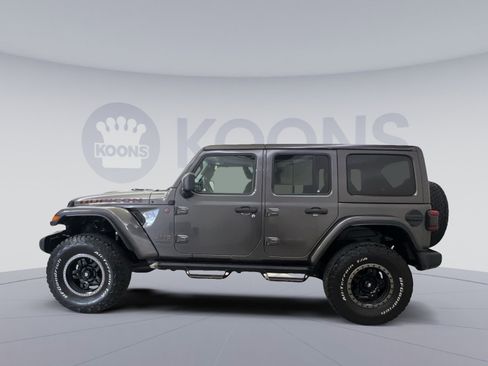 Used 2018 Jeep Wrangler Unlimited Rubicon image 2