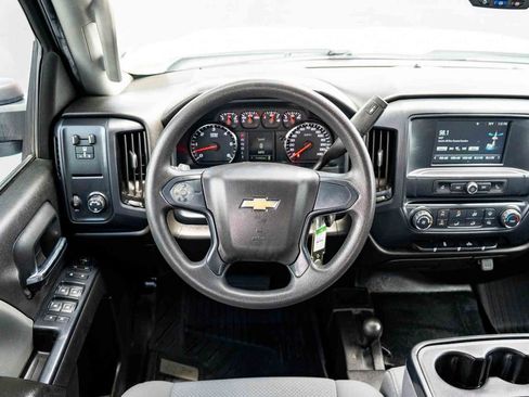Used 2019 Chevrolet Silverado 2500 W/T w/ WT Convenience Package AWD/4WD image 24