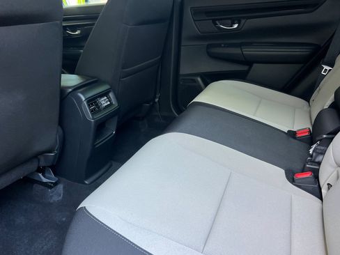Used 2023 Honda CR-V EX image 27