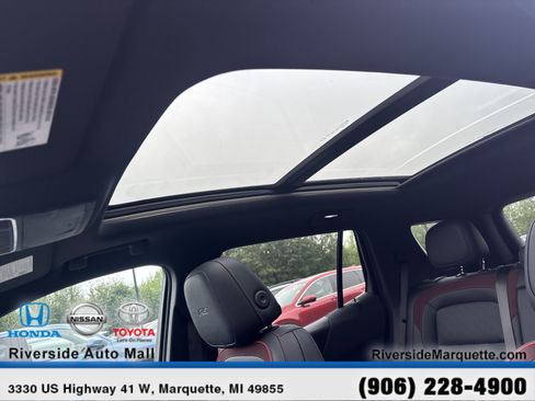 Used 2025 Chevrolet Equinox RS w/ Safety and Technology Package AWD/4WD image 25