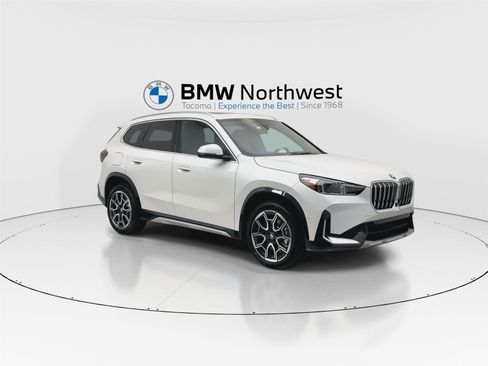 New 2026 BMW X1 xDrive28i w/ Technology Package AWD/4WD image 6
