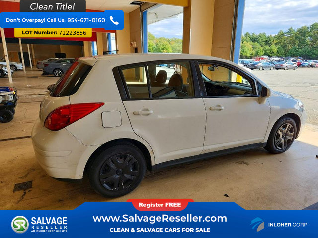 Used 2012 Nissan Versa 1.8 S FWD image 4