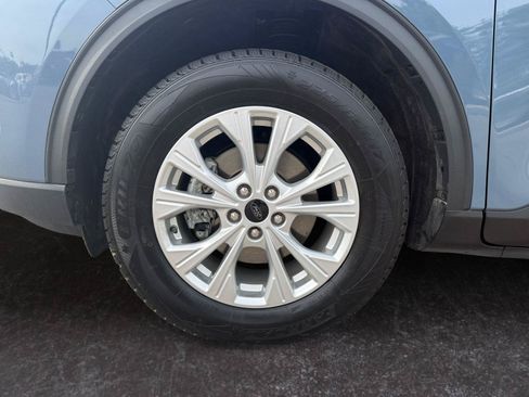 Used 2025 Ford Escape Active AWD/4WD image 25