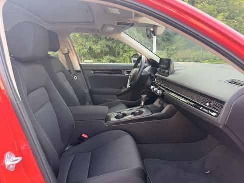 Used 2023 Honda Civic EX image 15