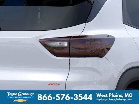New 2026 Chevrolet TrailBlazer RS w/ Convenience Package FWD image 11