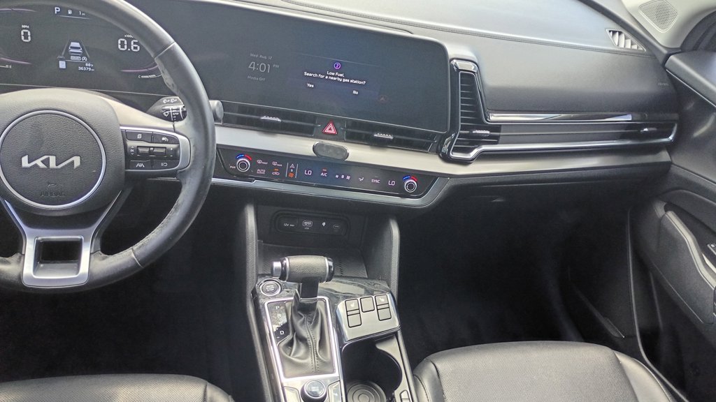Used 2023 Kia Sportage EX FWD image 32