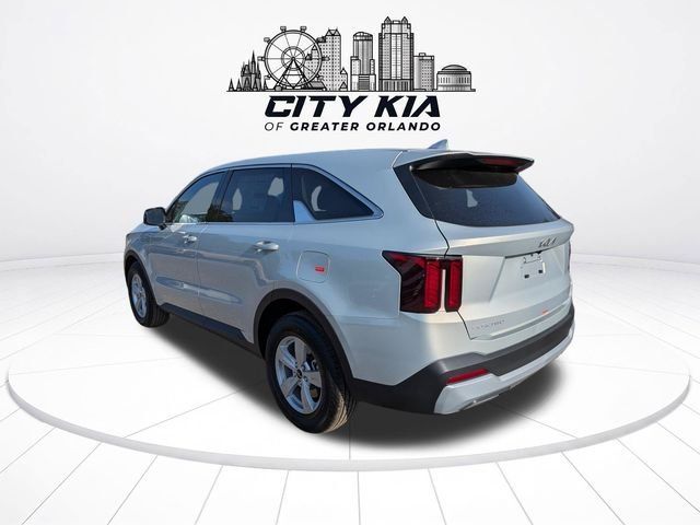 New 2026 Kia Sorento LX FWD image 4