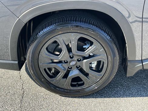 Certified 2025 Subaru Ascent Onyx Edition w/ Onyx Package image 11