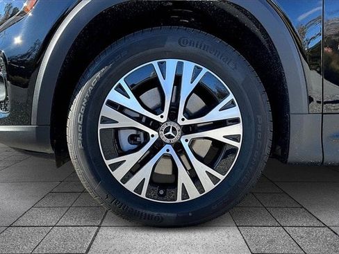 New 2026 Mercedes-Benz GLB 250 4MATIC image 15