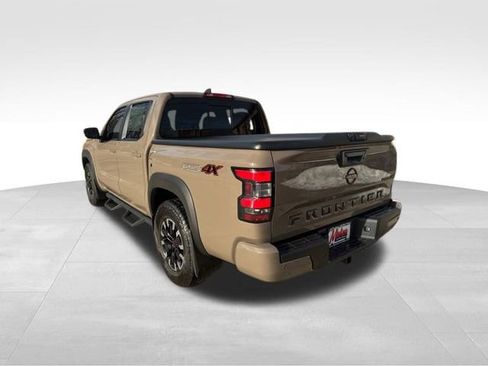 Used 2024 Nissan Frontier PRO-4X w/ Technology Package image 7