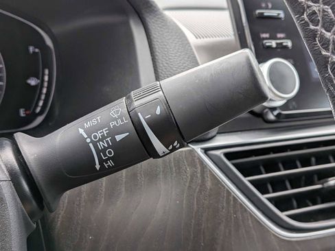 Certified 2021 Honda Accord EX-L image 25