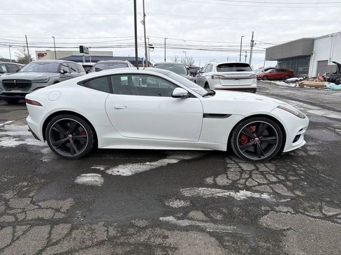 Used 2018 Jaguar F-TYPE R image 6