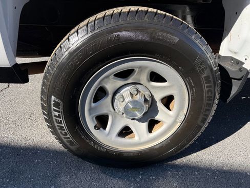 Used 2018 Chevrolet Silverado 1500 W/T w/ WT Fleet Convenience Package image 38