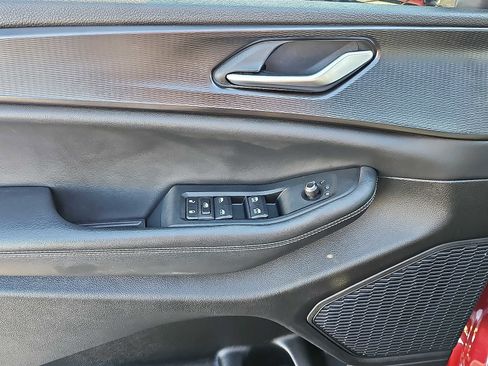 Used 2023 Jeep Grand Cherokee L Laredo image 15