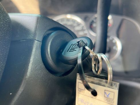 Used 2024 Chevrolet Express 2500 w/ Driver Convenience Package image 25