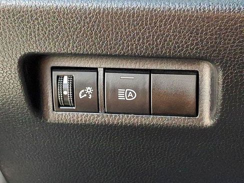 Certified 2021 Toyota RAV4 LE AWD/4WD image 16