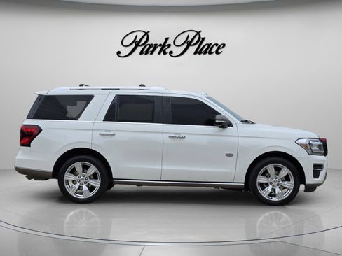 Used 2023 Ford Expedition King Ranch AWD/4WD image 6