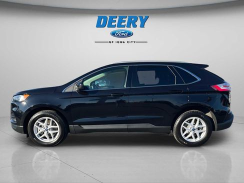 Used 2022 Ford Edge SEL w/ Convenience Package image 5
