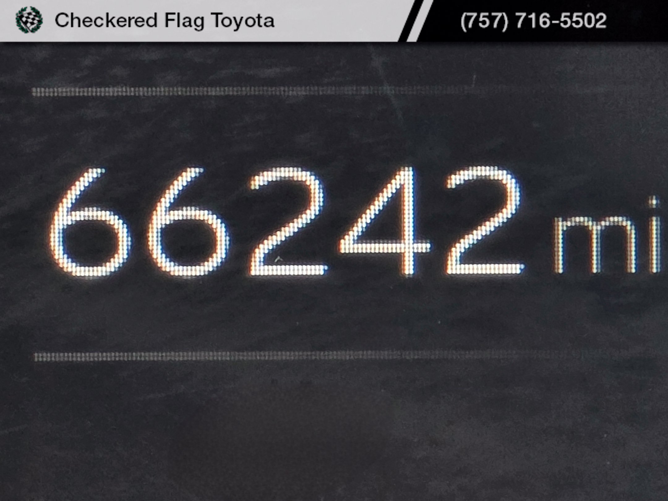 Used 2023 Toyota Prius LE FWD image 18