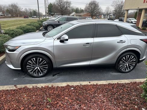 Used 2023 Lexus RX 350 F Sport image 4