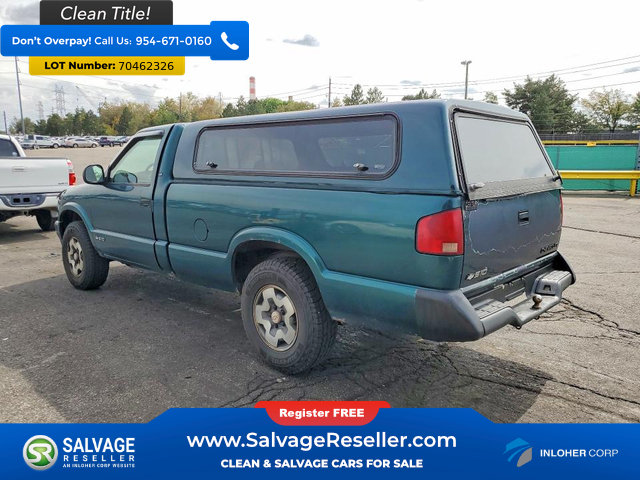 Used 1997 Chevrolet S10 Pickup LS w/ Convenience Pkg 2 AWD/4WD image 3