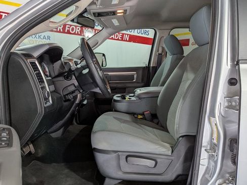 Used 2015 RAM 3500 SLT image 18