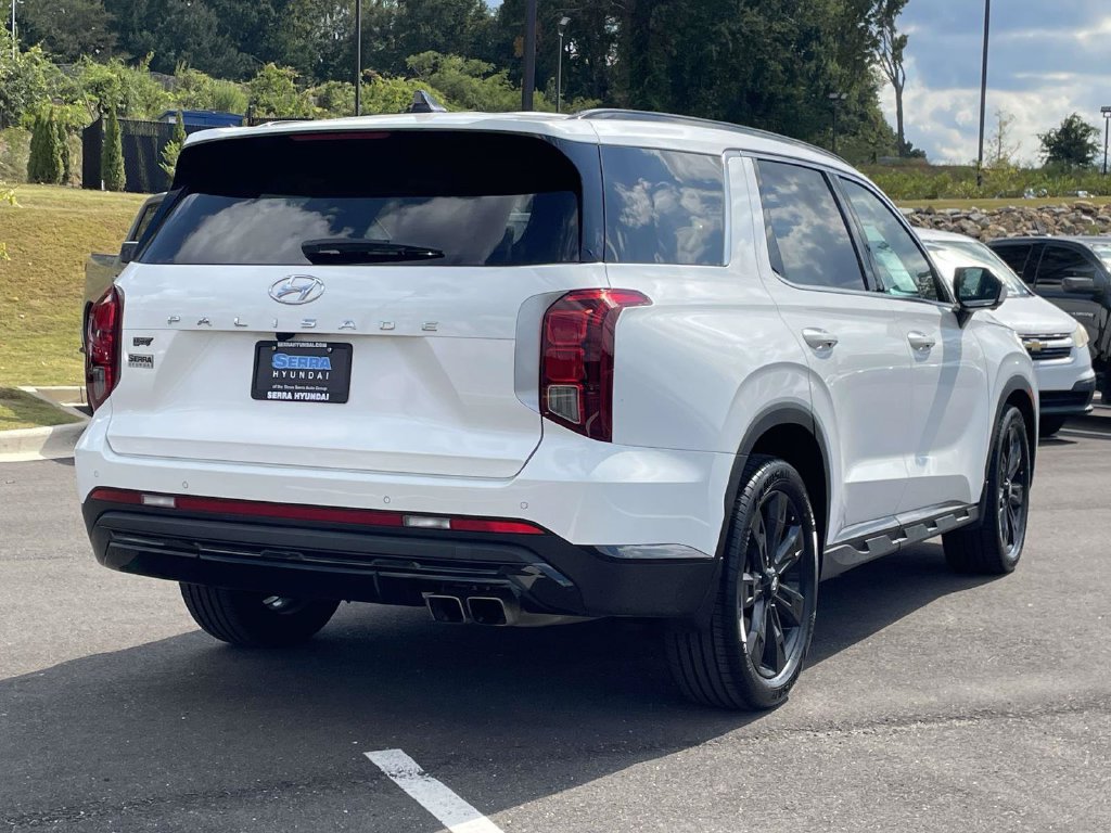 Certified 2025 Hyundai Palisade XRT FWD image 3