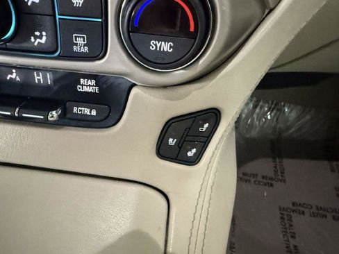 Used 2019 GMC Yukon XL Denali w/ Denali Ultimate Package image 25