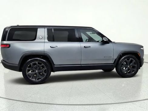 Used 2026 Rivian R1S Adventure AWD/4WD image 9